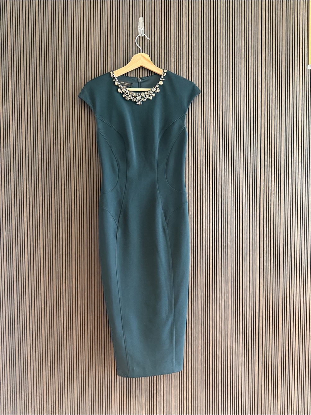 Ted Backer Elegant Dark green Sheath Dress with Embellished Neckline